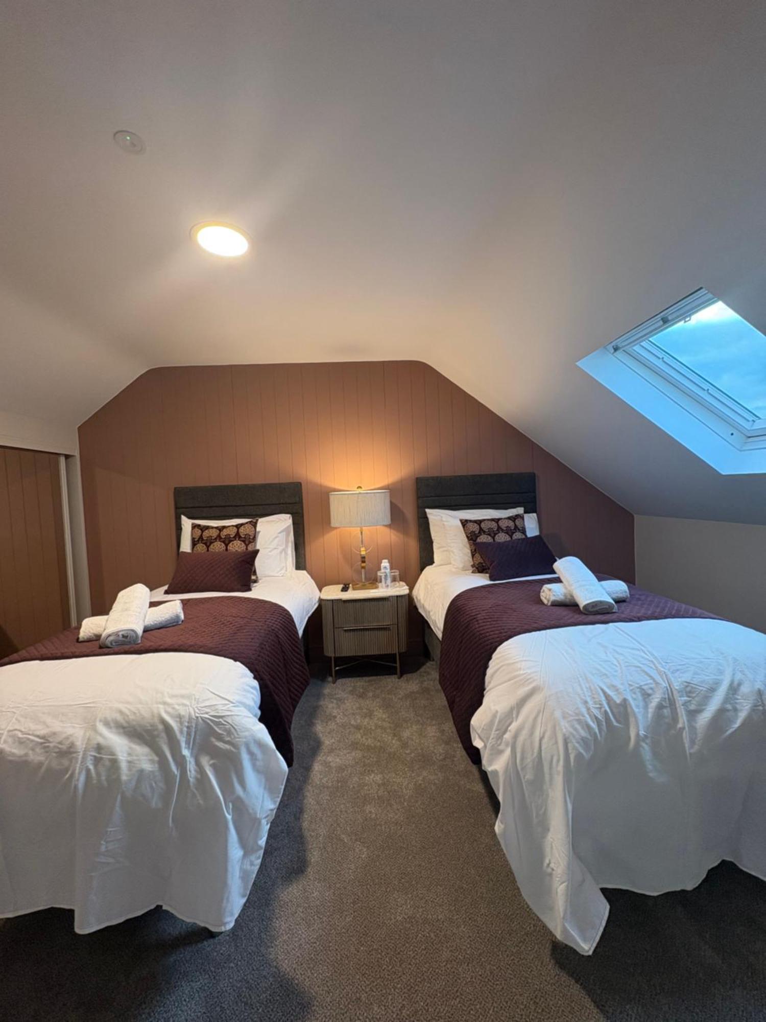 The Copper Still Bar Restaurant & Boutique Rooms Dromod Eksteriør bilde